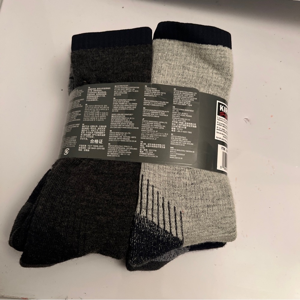 Kirkland Signature Men’s Merino Wool Socks Size 7-13 - Black And Gray Made In US - Picture 2 of 3